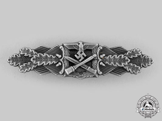 germany,_wehrmacht._a_close_combat_clasp,_silver_grade,_by_friedrich_linden_ci19_8926