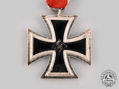 germany,_wehrmacht._a1939_iron_cross_ii_class_by_wächtler&_lange_ci19_8936