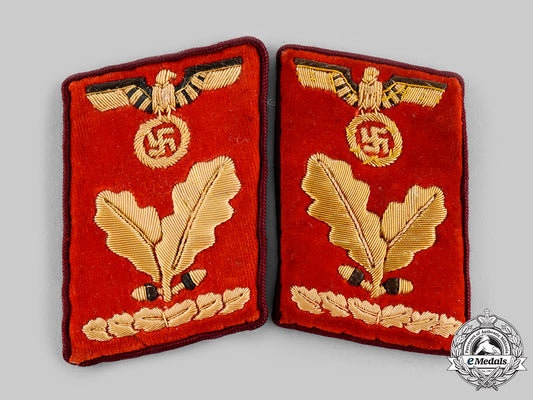 germany,_nsdap._a_set_of_gau-_level_oberbereichsleiter_collar_tabs_ci19_8989_1_1_1