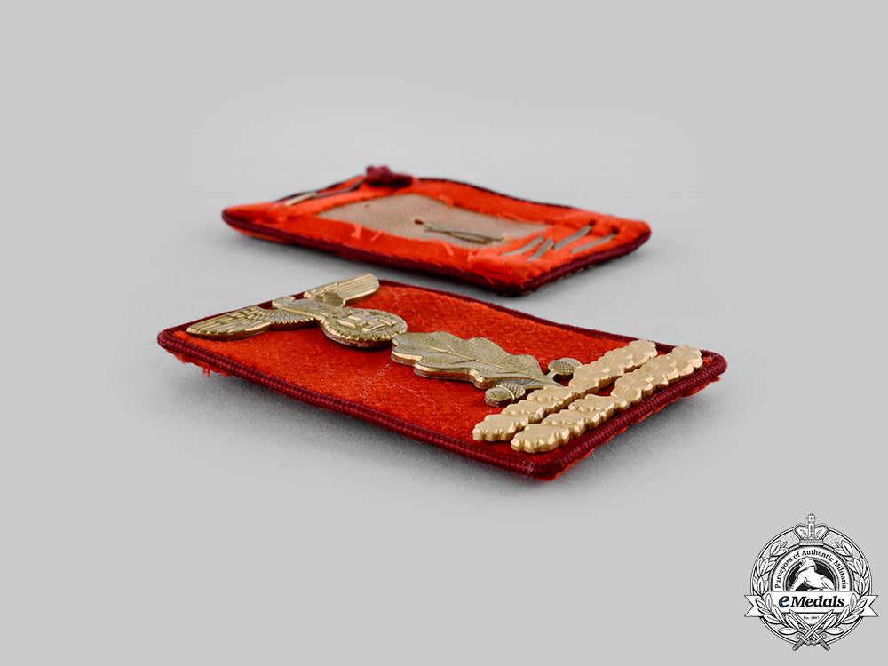germany,_nsdap._a_set_of_gau-_level_abschnittsleiter_collar_tabs_ci19_9016_1_1_1_1_1_1
