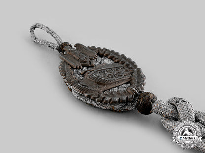 germany,_heer._a_panzer_marksmanship_lanyard,_gold_grade_ci19_9059_1_2_1