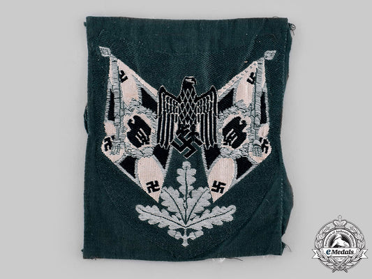 germany,_heer._a_heer_infantry_standard_bearer’s_sleeve_insignia_ci19_9062_1_1