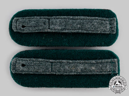 germany,_heer._a_set_of_army_administration_officer’s_shoulder_boards_ci19_9088
