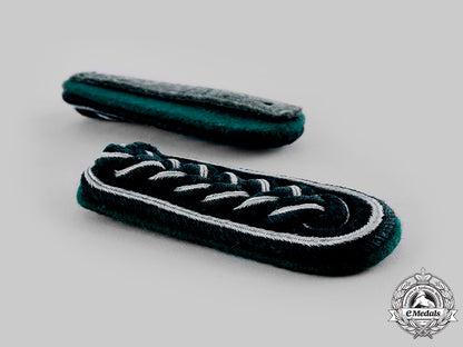 germany,_heer._a_set_of_army_administration_officer’s_shoulder_boards_ci19_9090