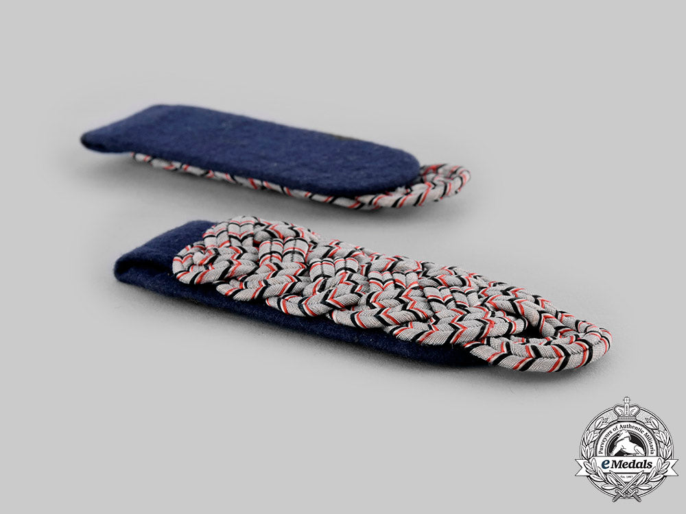 germany,_wehrmacht._a_set_of_sonderführer_level_b_bataillonsführer_shoulder_boards_ci19_9099