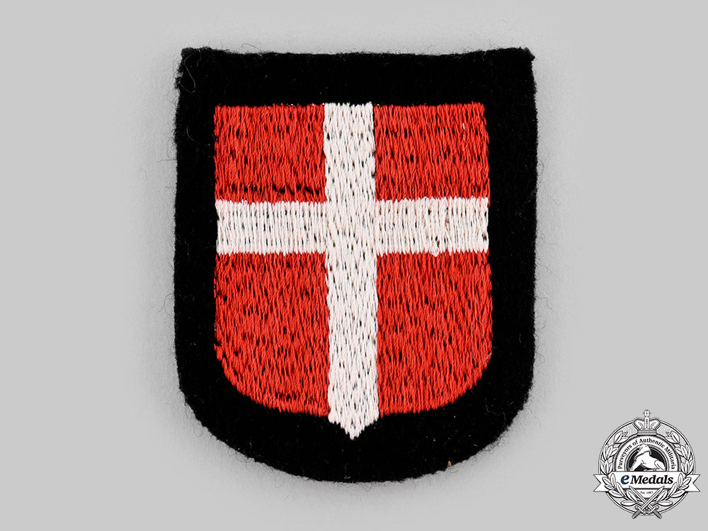 germany,_ss._a_waffen-_ss_free_corps_denmark_sleeve_shield_ci19_9119_2_1
