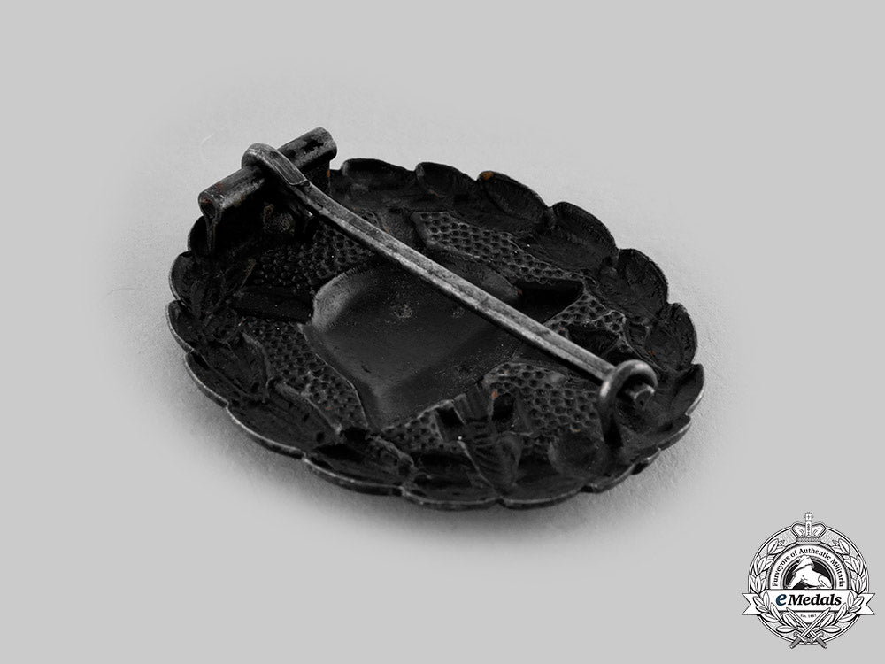 germany,_imperial._a_lot_of_first_war_service_decorations_ci19_9172