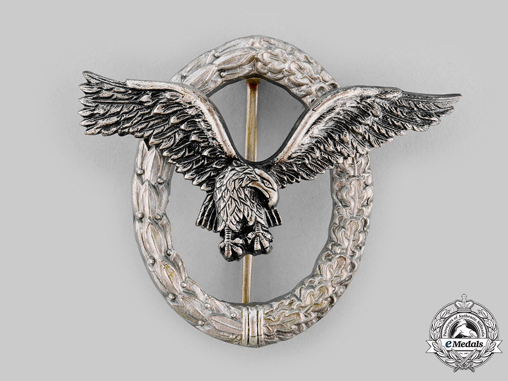 germany,_federal_republic._a_pilot’s_badge,_with_case,1957_version_ci19_9202