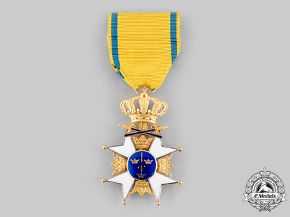 sweden,_kingdom._an_order_of_the_sword,_i_class_knight_in_gold,_by_c.f_carlman,_c.1960_ci19_9251