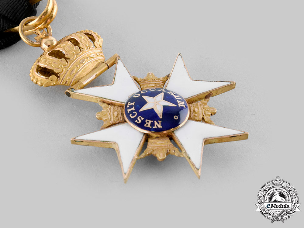 sweden,_kingdom._an_order_of_the_north_star,_i_class_knight_in_gold,_c.1840_ci19_9313_1