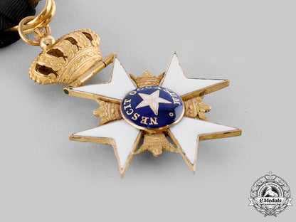 sweden,_kingdom._an_order_of_the_north_star,_i_class_knight_in_gold,_c.1840_ci19_9313_1