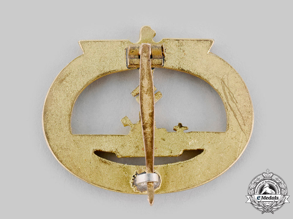 germany,_kriegsmarine._a_u-_boat_war_badge_ci19_9496_1_1_1