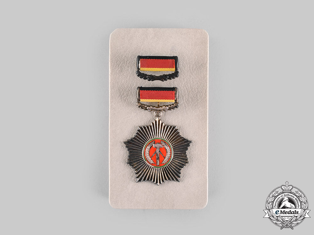 germany,_democratic_republic._a_patriotic_order_of_merit,_ii_class_silver_grade,_c.1970_ci19_9692