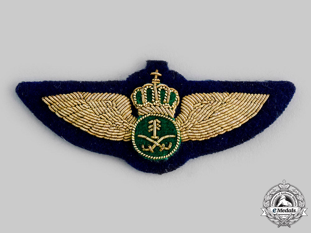 saudi_arabia,_kingdom._a_royal_saudi_air_force_aircrew_badge_ci19_9829