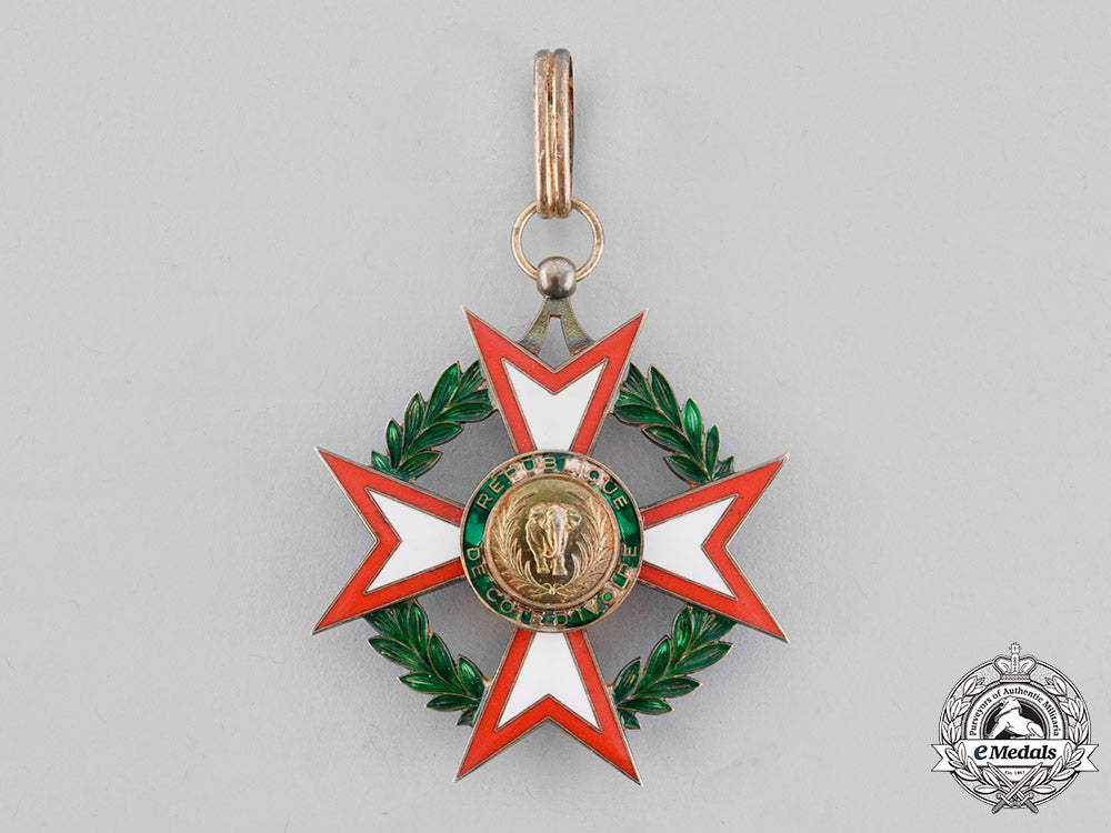 ivory_coast,_republic._a_national_order_of_the_republic_of_the_ivory_coast,_commander_with_case,_by_a._chobillon,_c.1960_ci19_9930_1_1