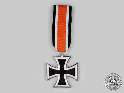 germany,_wehrmacht._a1939_iron_cross,_ii_class_with_case,_by_steinhauer&_luck_ci19_9980_2