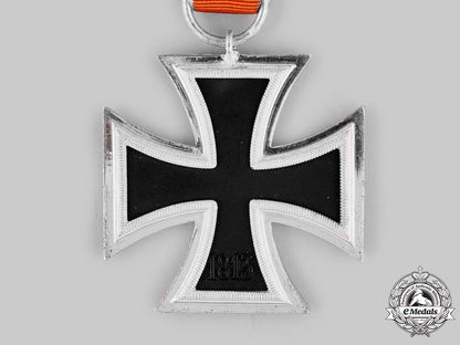 germany,_wehrmacht._a1939_iron_cross,_ii_class_with_case,_by_steinhauer&_luck_ci19_9982_2