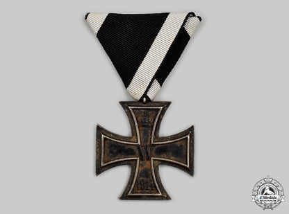 germany,_imperial._a1914_iron_cross_ii_class,_austrian_style_ribbon_cic2021__mnc6909