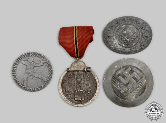 germany,_third_reich._a_mixed_lot_of_badges_and_decorations_cic2021__mnc6946