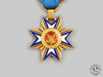 united_states._a_military_order_of_the_loyal_legion_of_the_united_states_membership_badge_in_gold,_c.1900_cic2021__mnc7052_1_1