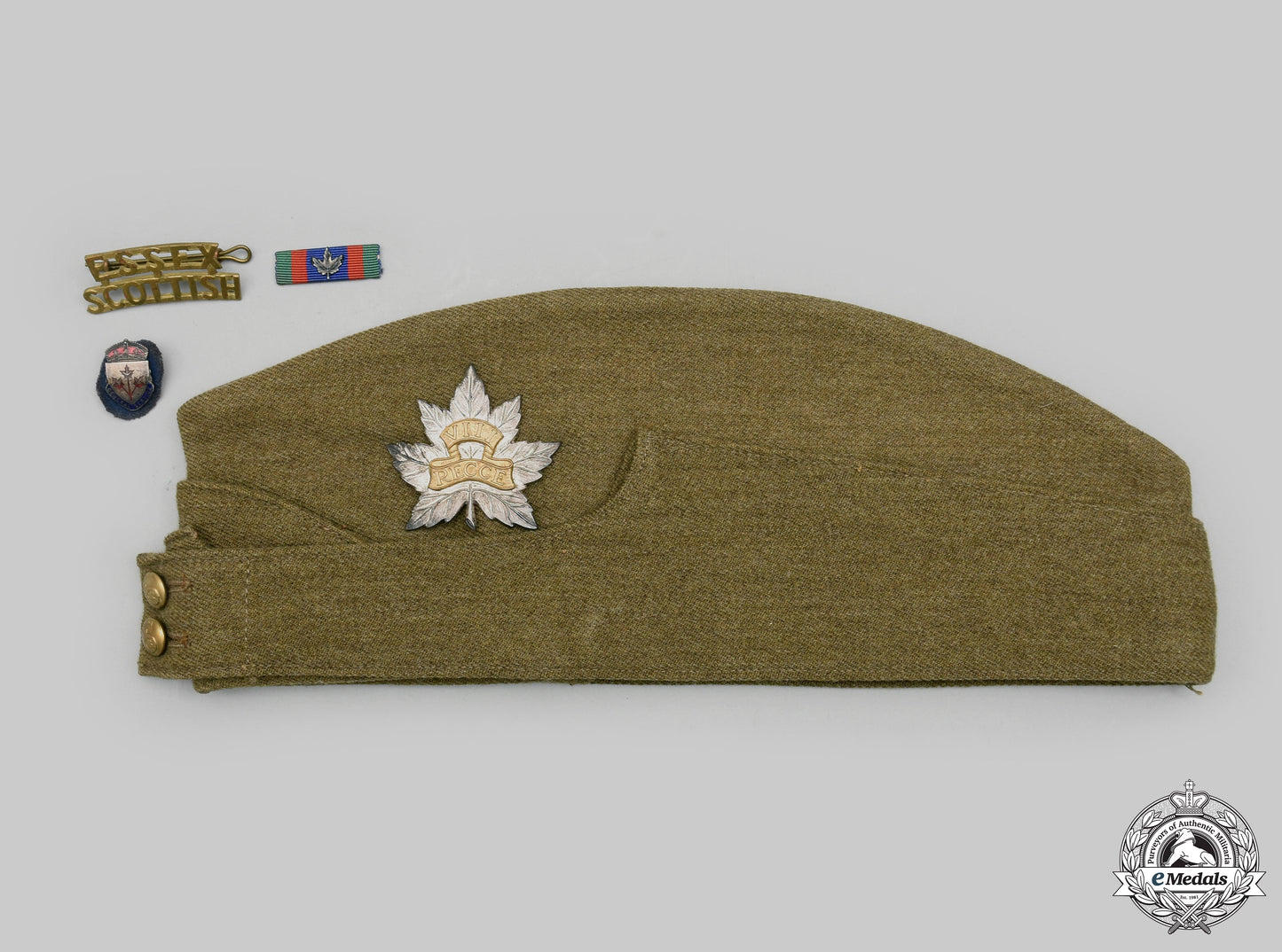canada,_commonwealth._a_battle_dress_uniform&_side_cap,_viii_recce,_essex_scottish_regiment_cic_2021_078_1_2