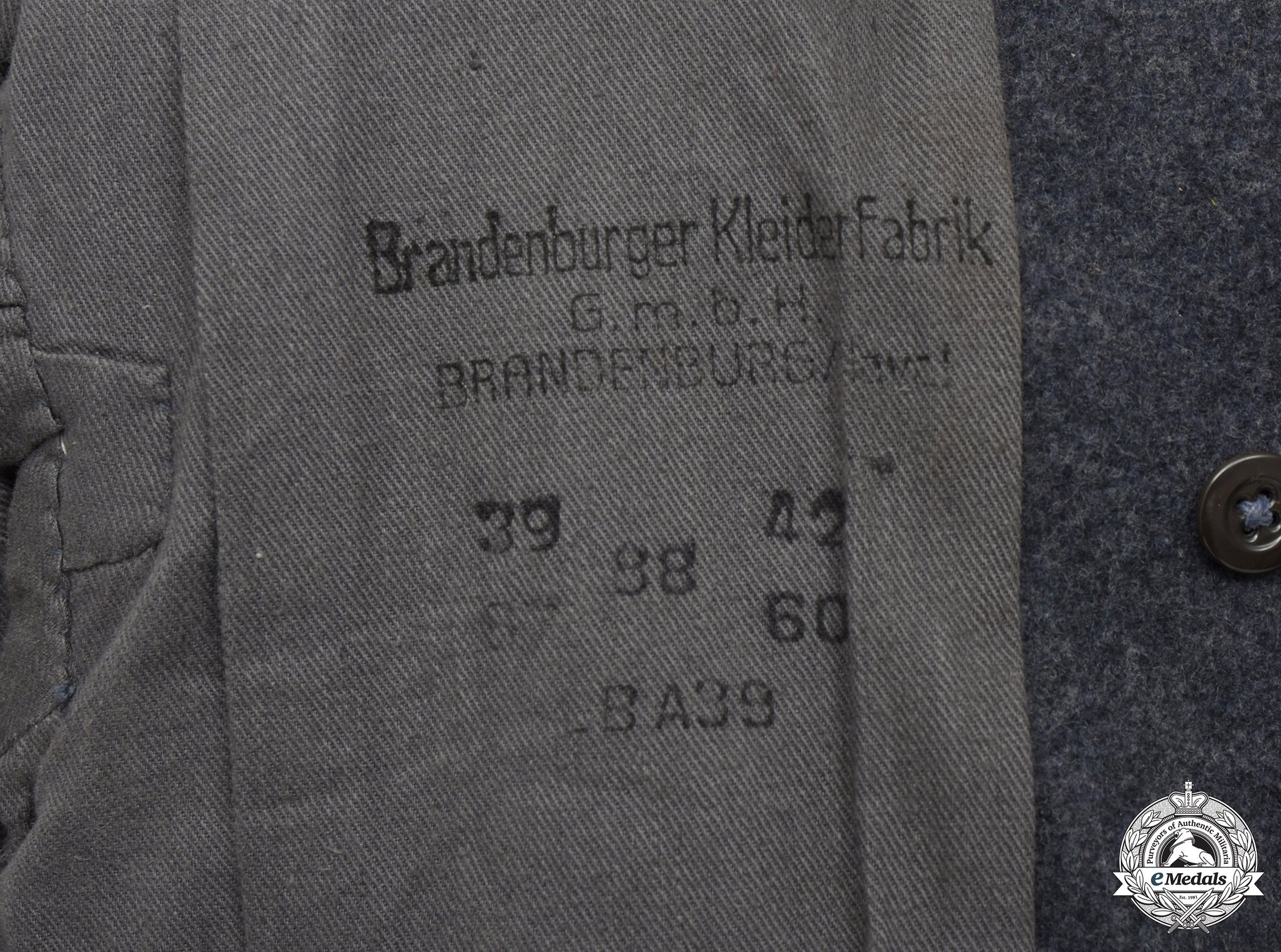 germany,_luftwaffe._a_flak/_artillery_enlisted_personnel_service_tunic,_by_brandenburger_kleiderfabrik_cic_2021_103_1_1