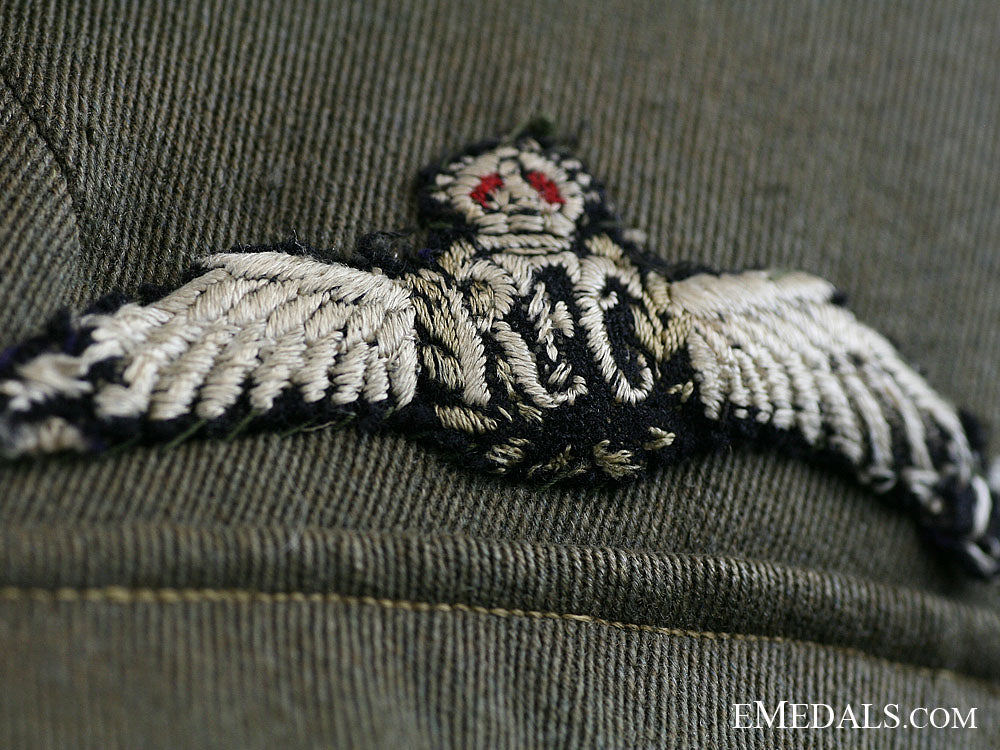 royal_flying_corps_uniform_to_canadian_fighter_ace_lt._john_henry_smith_cm728g
