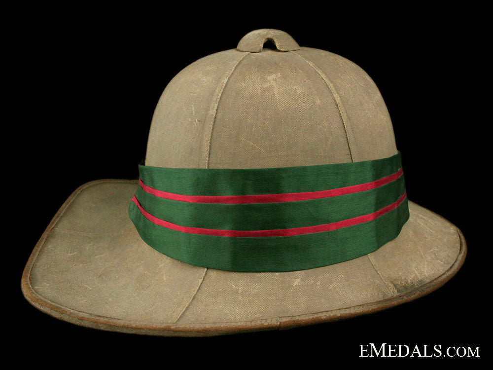 model1902_wolseley_pattern_helmet_to_the38_th_dufferin_rifles_of_canada_cm730b