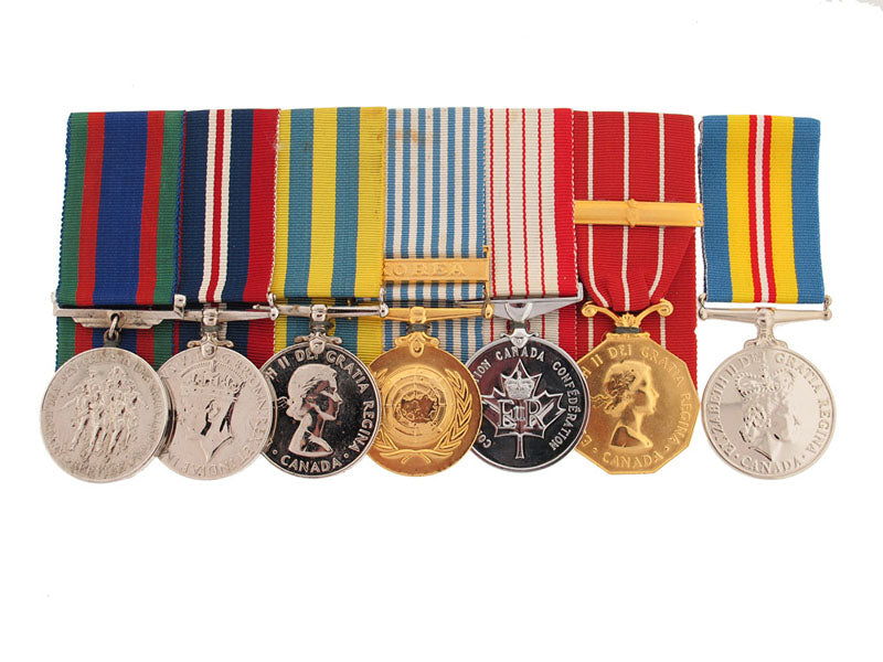 a_father&_son_kia_group_with_belgian_war_cross_com775c