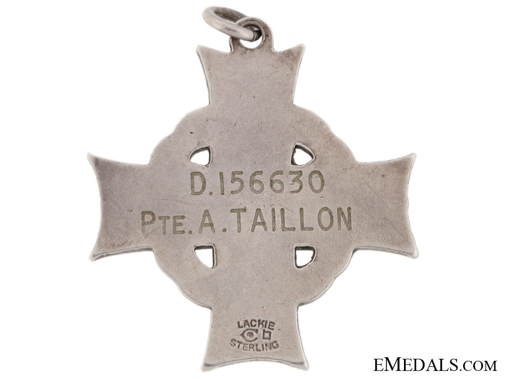 a_memorial_cross_to_les_fusiliers_mont-_royal_com813b