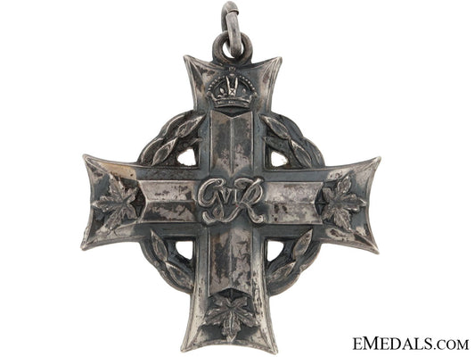 memorial_cross-_les_fusiliers_mont-_royal_com820a