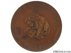 Commemorative Table Medal For Liberation From German Occupation, May 5, 1945