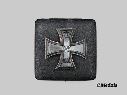 germany,_imperial._a1914_iron_cross_i_class,_privately-_purchased_example,_with_case_e_medals__g61773_4