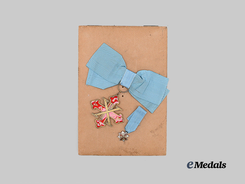 italy,_two_sicilies._a_constantinian_order_of_st._george,_lady’s_shoulder_badge,_in_case_e_medals__m0332-70_4