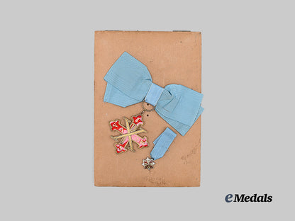 italy,_two_sicilies._a_constantinian_order_of_st._george,_lady’s_shoulder_badge,_in_case_e_medals__m0332-70_4