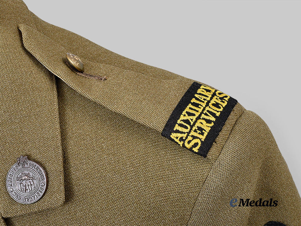 canada,_commonwealth._a_knight's_of_columbus_war_service's_officer's_tunic,_named_e_medals__c7256_9
