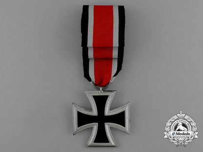 a_mint_iron_cross1939_second_class_in_its_original_ldo_case_of_issue_d_0014_2