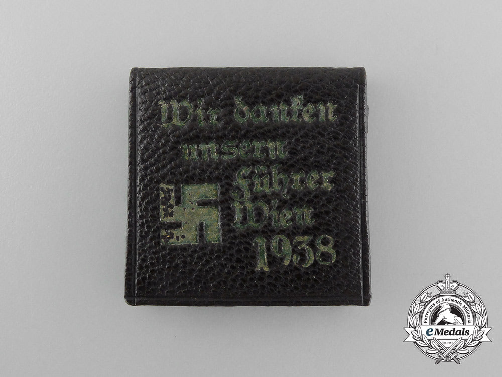 a1938_austrian“_we_are_thanking_our_führer”_miniature_picture_wallet_d_0039_1