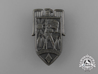 a_third_reich_period_hj“_for_the_führer’s_youth”_badge_d_0042_2