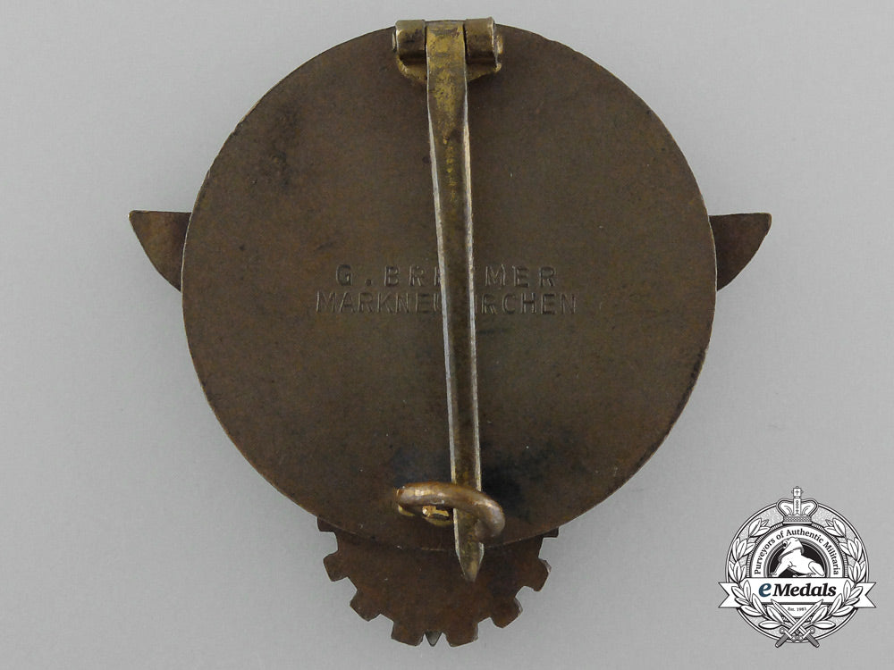 germany._a1938_victors_badge_in_the_national_trade_competition,_by_g.brehmer_d_0075_1
