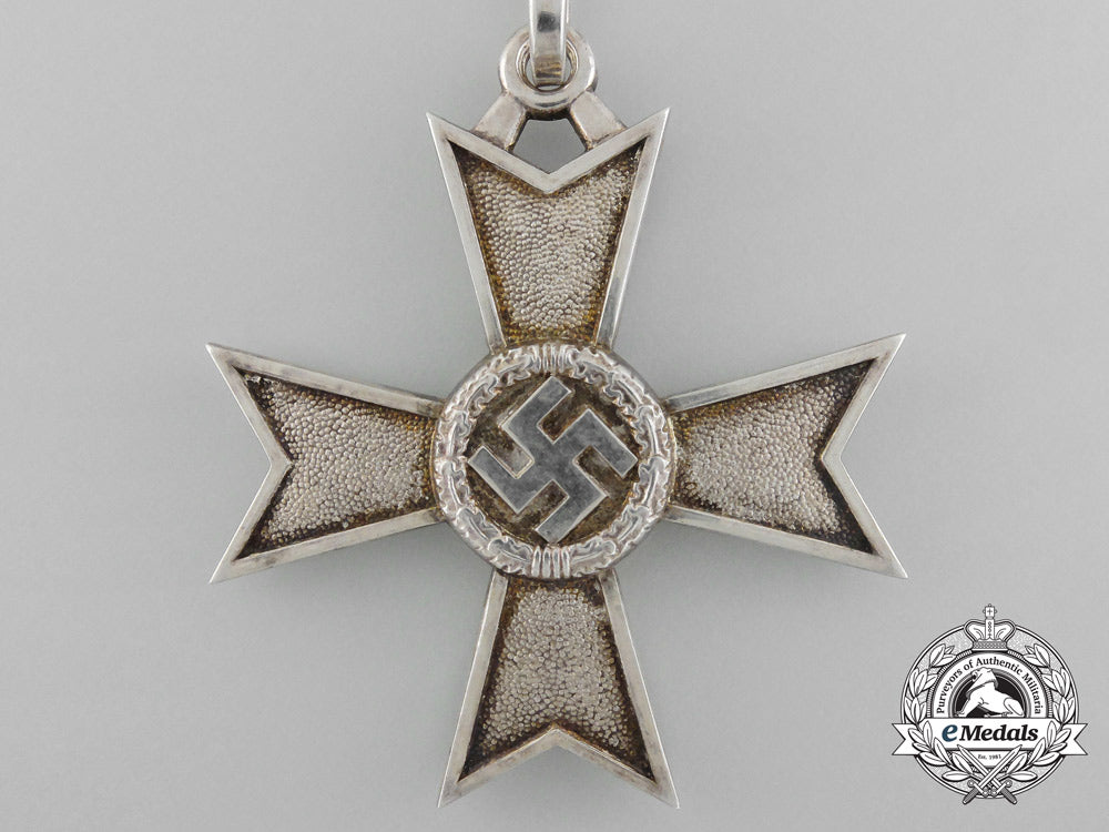 a_knight’s_cross_of_the_war_merit_cross_by_deschler_d_0095