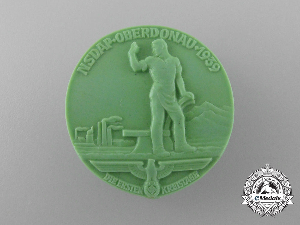 a1939_nsdap_upper-_danube_district_council_day_badge_richard_sieper&_söhne_d_0128_2