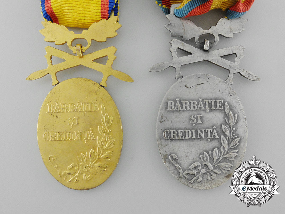 two_romanian_medals_for_manhood_and_loyalty1916-1947_issue_d_0140_1