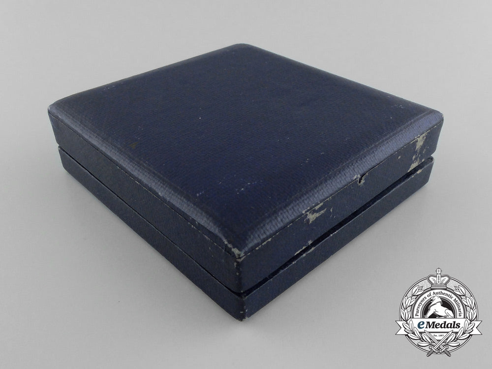a_kriegsmarine_high_seas_fleet_badge_by_schwerin,_berlin_with_case_d_0179