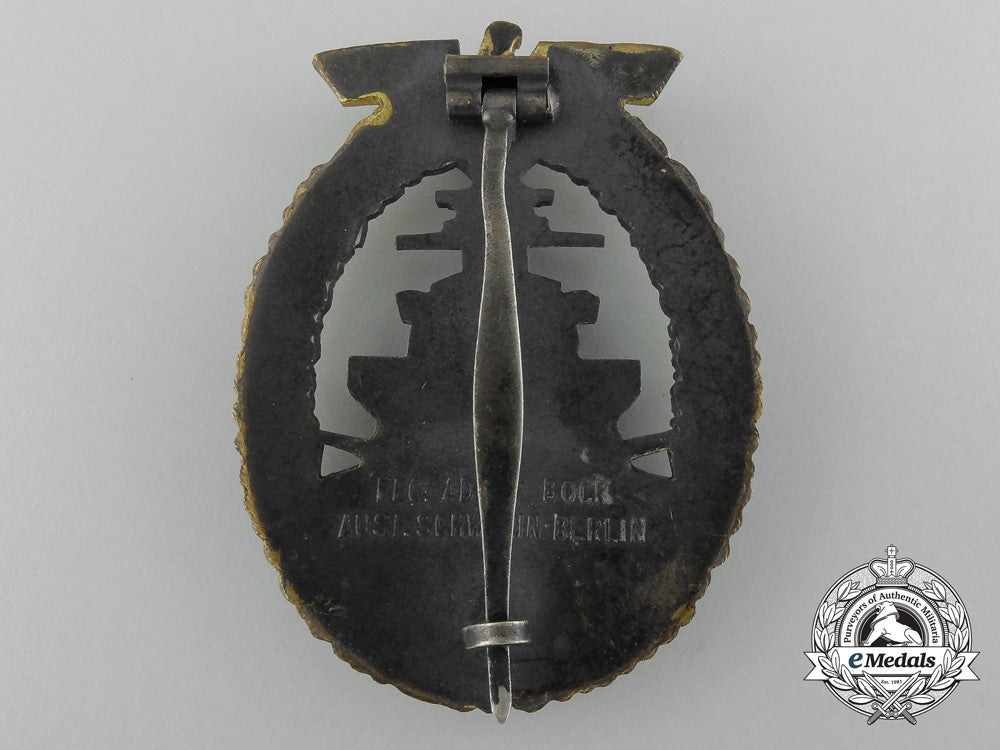 a_kriegsmarine_high_seas_fleet_badge_by_schwerin,_berlin_with_case_d_0182