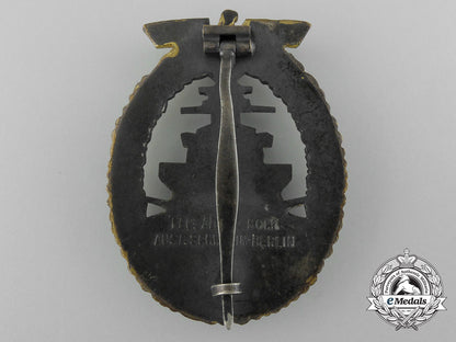 a_kriegsmarine_high_seas_fleet_badge_by_schwerin,_berlin_with_case_d_0182