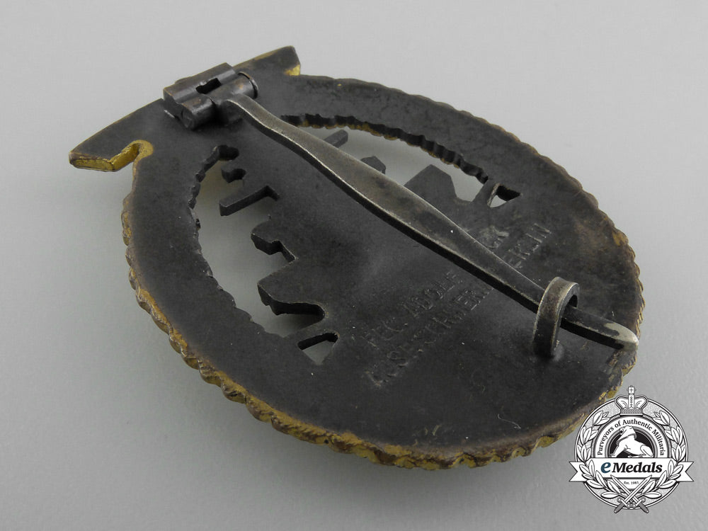 a_kriegsmarine_high_seas_fleet_badge_by_schwerin,_berlin_with_case_d_0184