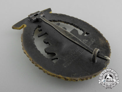 a_kriegsmarine_high_seas_fleet_badge_by_schwerin,_berlin_with_case_d_0184