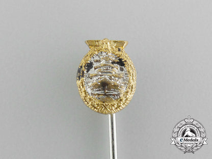 a_kriegsmarine_high_seas_fleet_badge_by_schwerin,_berlin_with_case_d_0189