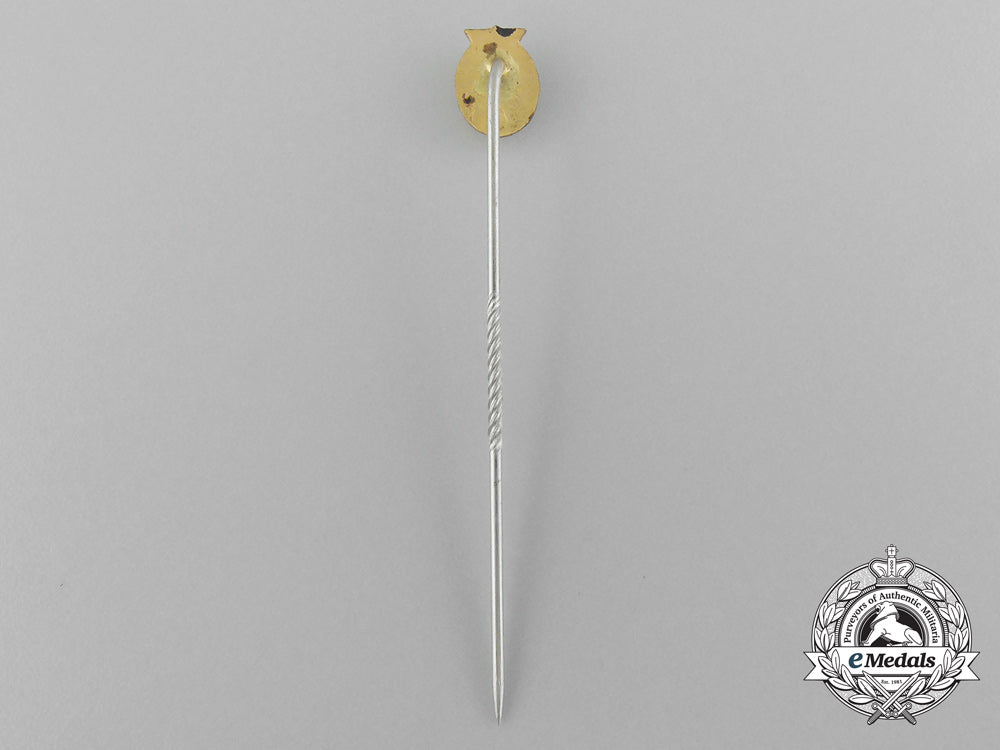 a_kriegsmarine_high_seas_fleet_badge_by_schwerin,_berlin_with_case_d_0190